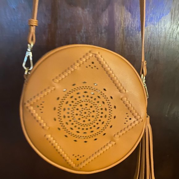 Like New Round Crossbody Bag - Picture 2 of 8